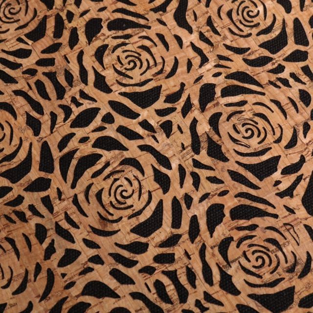 Tissu Liège monté sur jeans Fleurs sur fond Noir - Par 10 cm