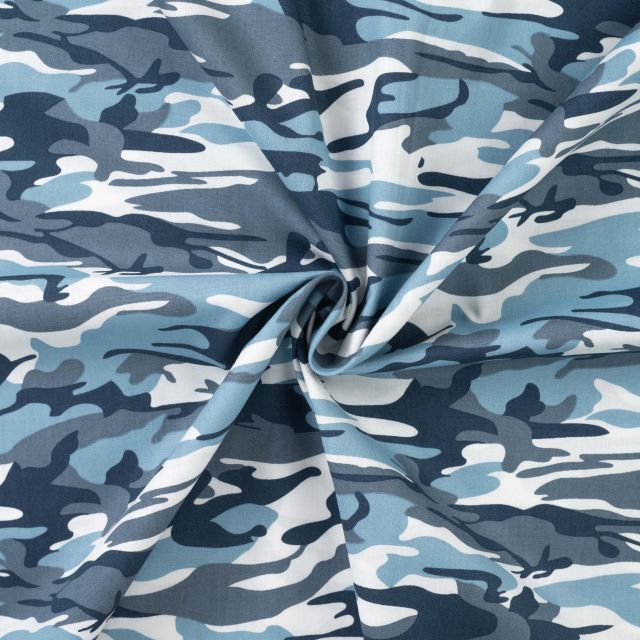 Tissu Popeline de Coton imprimé Camouflage Bleu sur fond Blanc