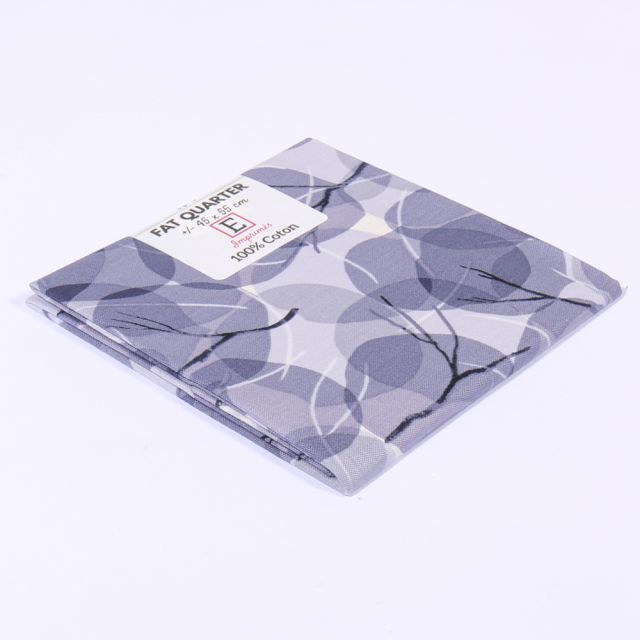 Coupon tissu Coton n°67 Violet clair - 45 x 55 cm