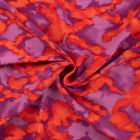 Tissu Crépon Viscose Mia Lilas sur fond Rouge