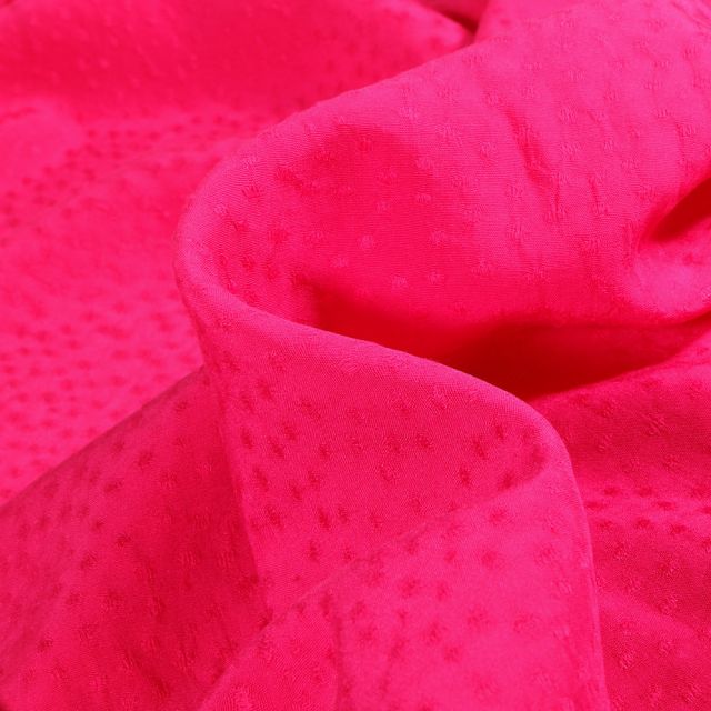 Tissu Viscose Rajah sur fond Rose fuchsia