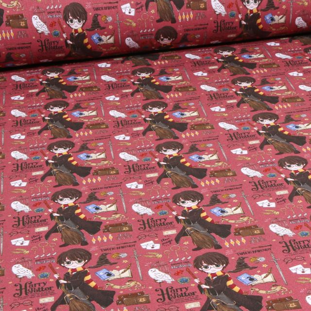 Tissu Coton imprimé sous licence Harry potter Hermione  Kawai sur fond Bois de rose