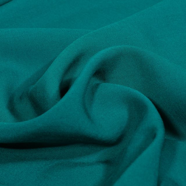 Tissu Viscose uni Poppy Vert émeraude