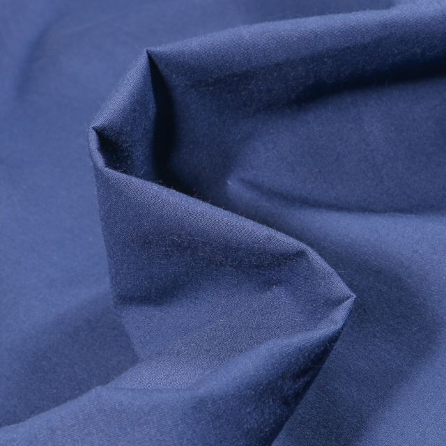 Tissu Popeline de coton mercerisé uni Elise Bleu indigo