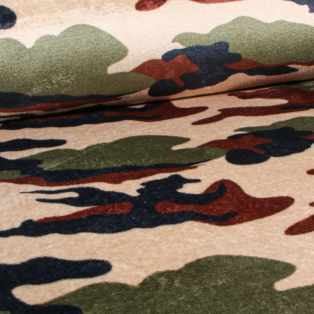 10 façons créatives d'utiliser un filet de camouflage militaire